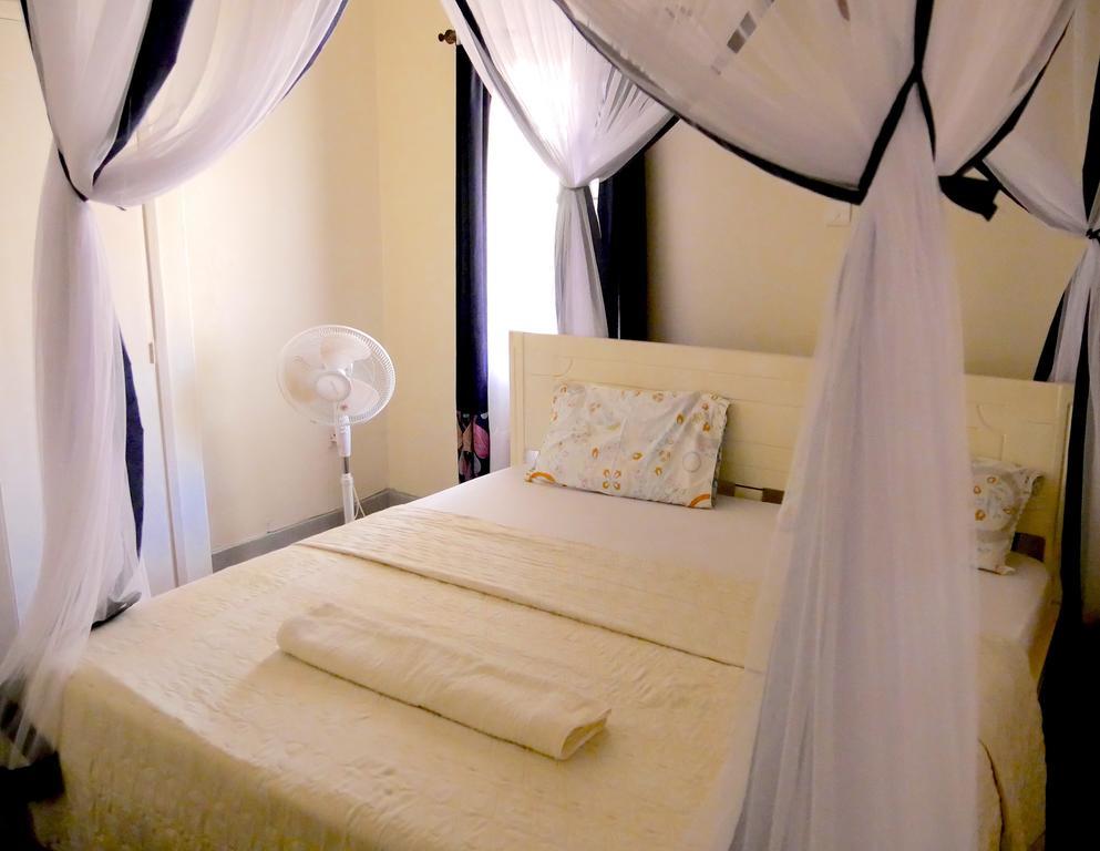 Hotel Acacia City 캄팔라 외부 사진