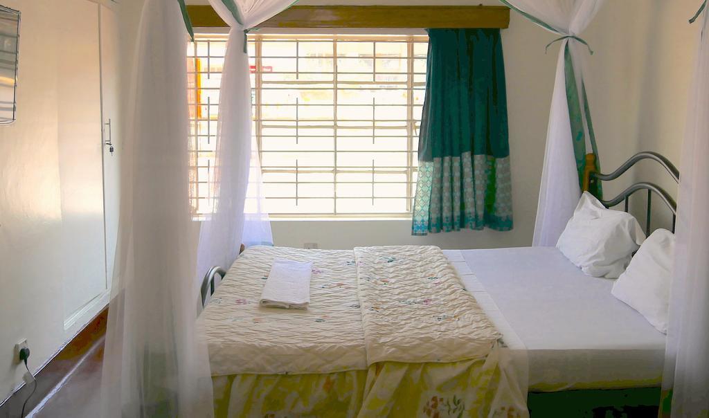 Hotel Acacia City 캄팔라 외부 사진