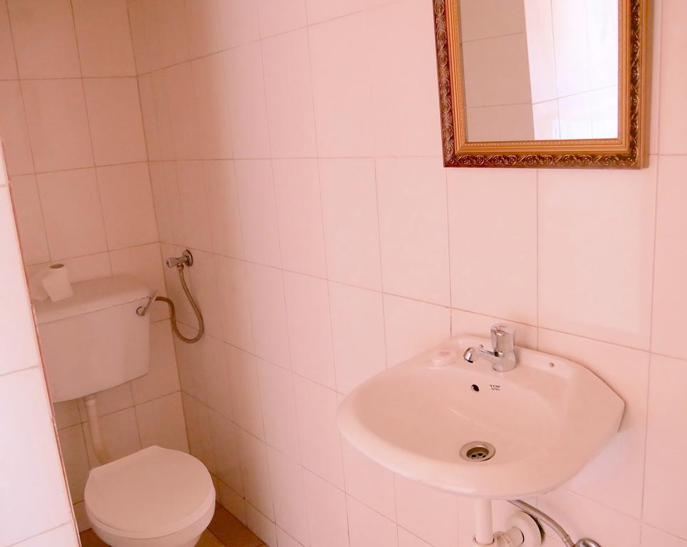 Hotel Acacia City 캄팔라 외부 사진